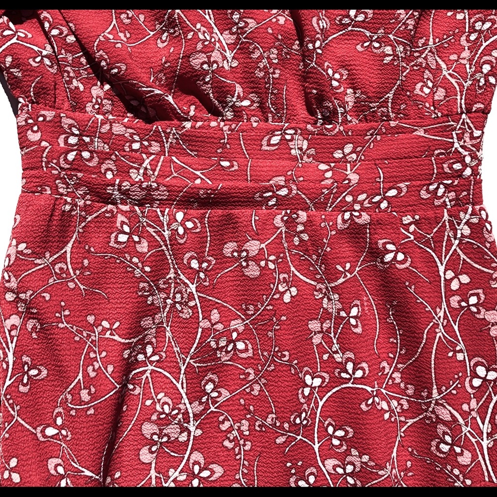 🚫SOLD🚫 Max Studio Red Flutter Sleeve Dress - Picture 6 of 8